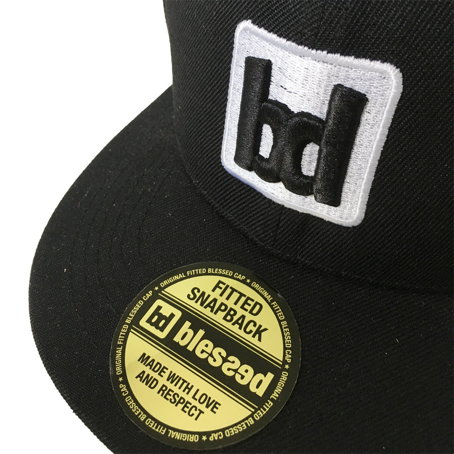 Team Snapback Cap Black